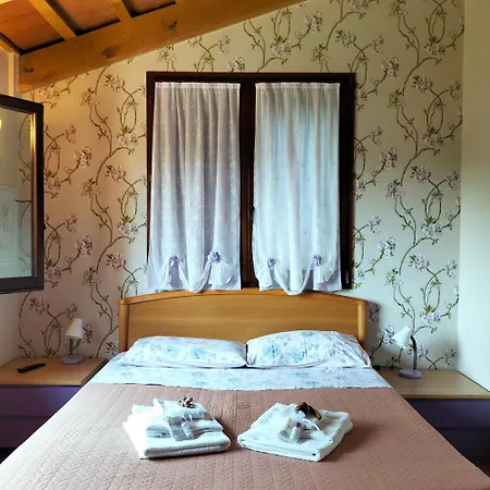 Couette-café Ca' Dei Gelsi 3*